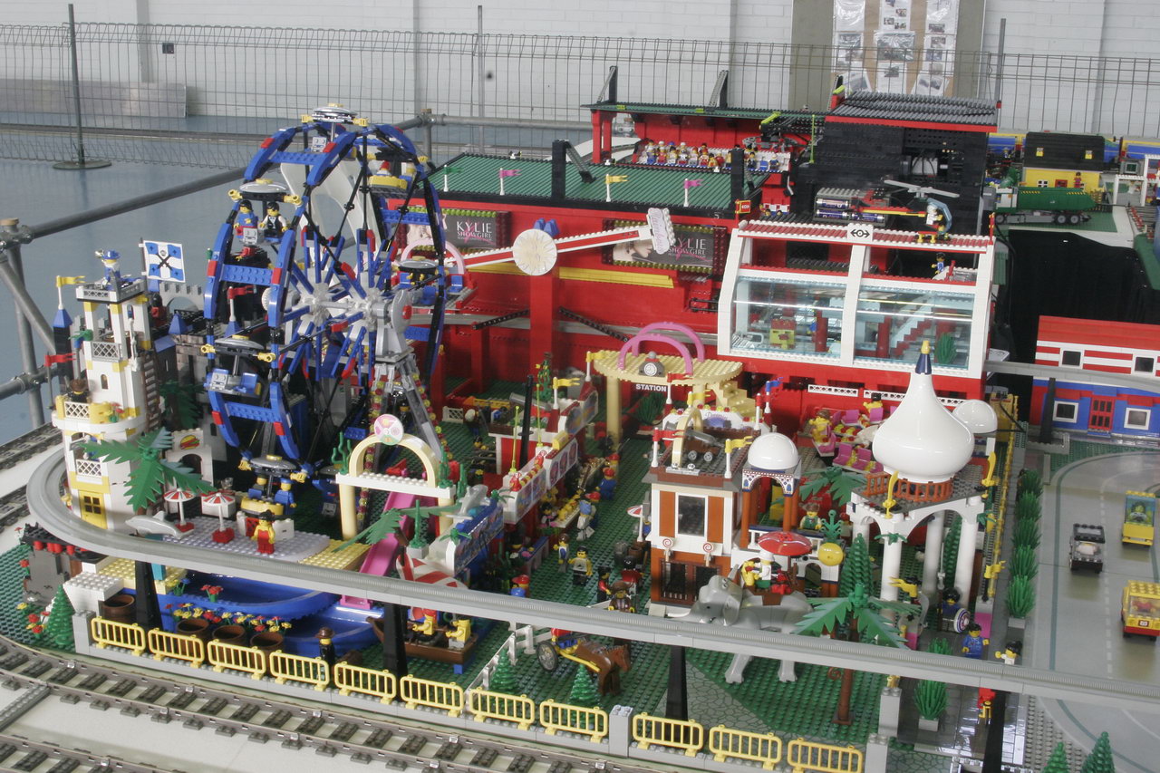 f0033.jpg