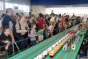 crowd2.jpg