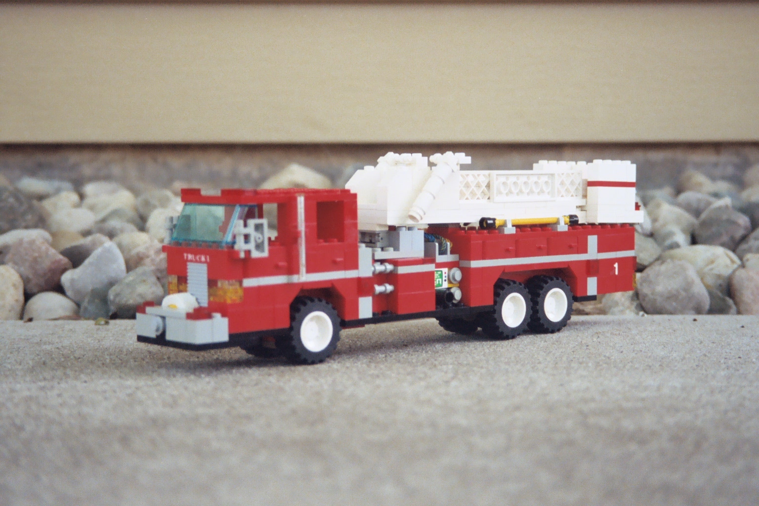 truck1.jpg