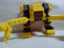 yellow_robo022.jpg