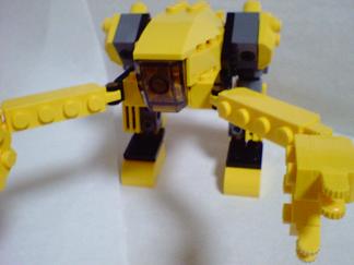 yellow_robo002.jpg