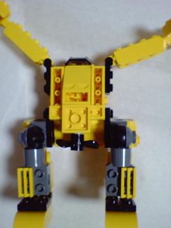 yellow_robo018.jpg