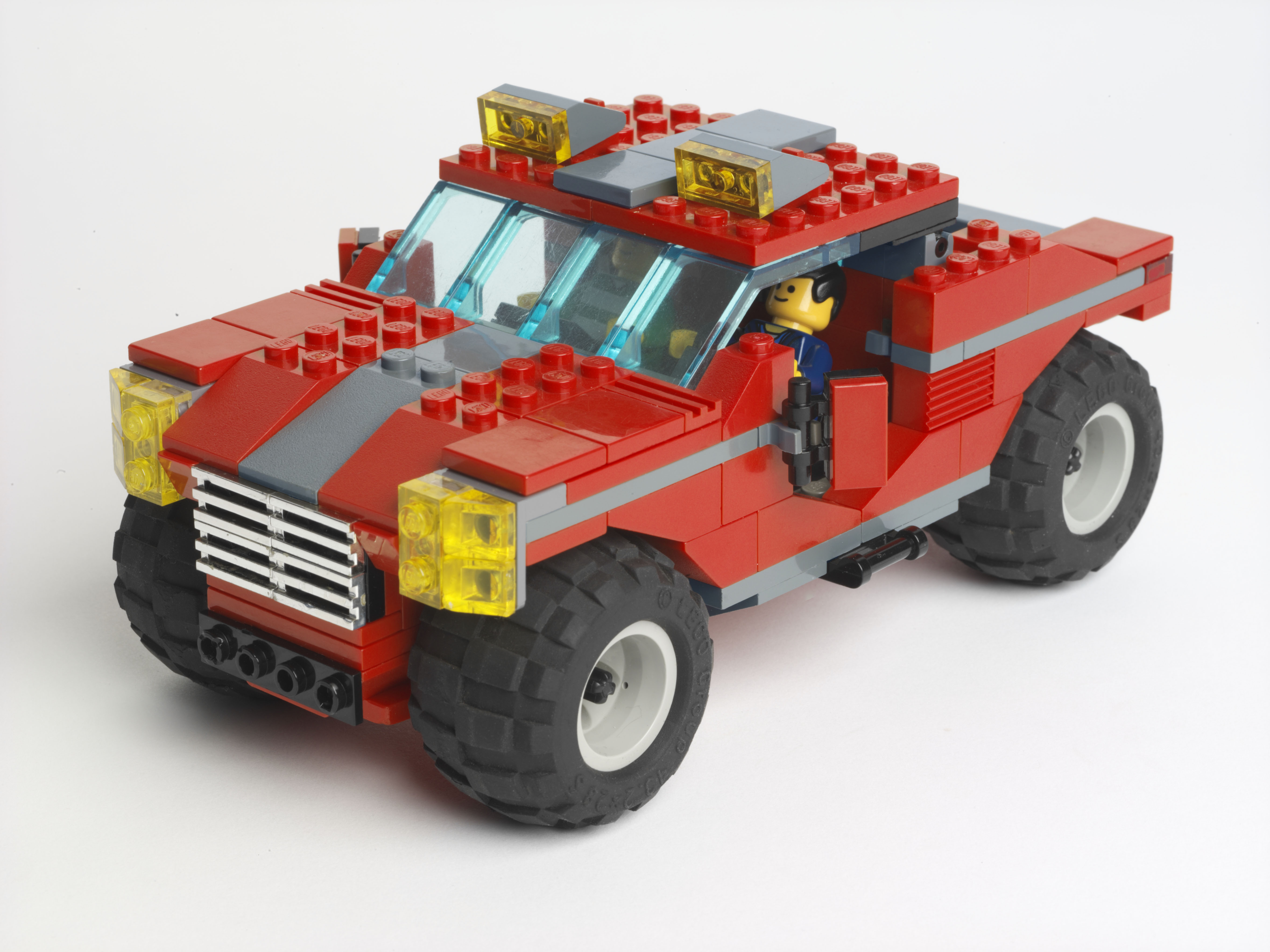 00suv.jpg