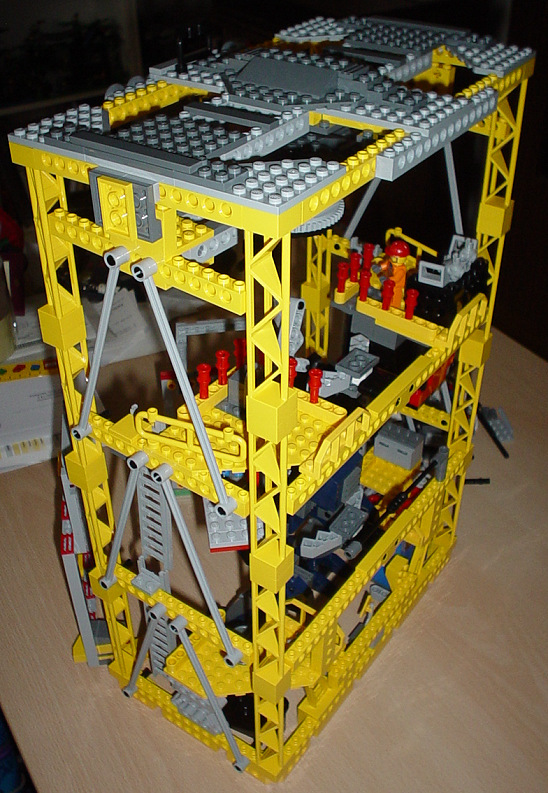 7905a8.jpg