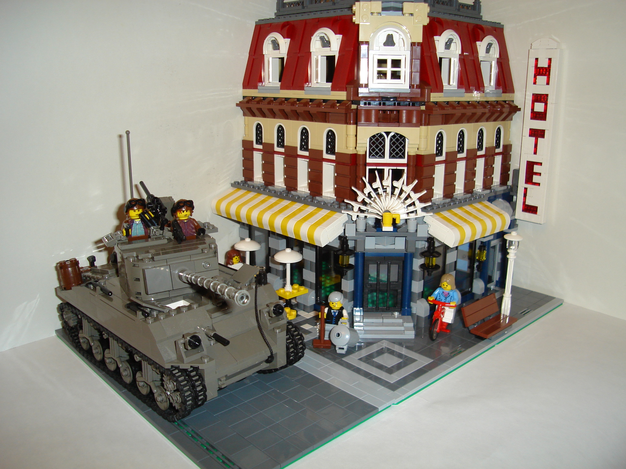 liberation_at_cafe_corner_001.jpg