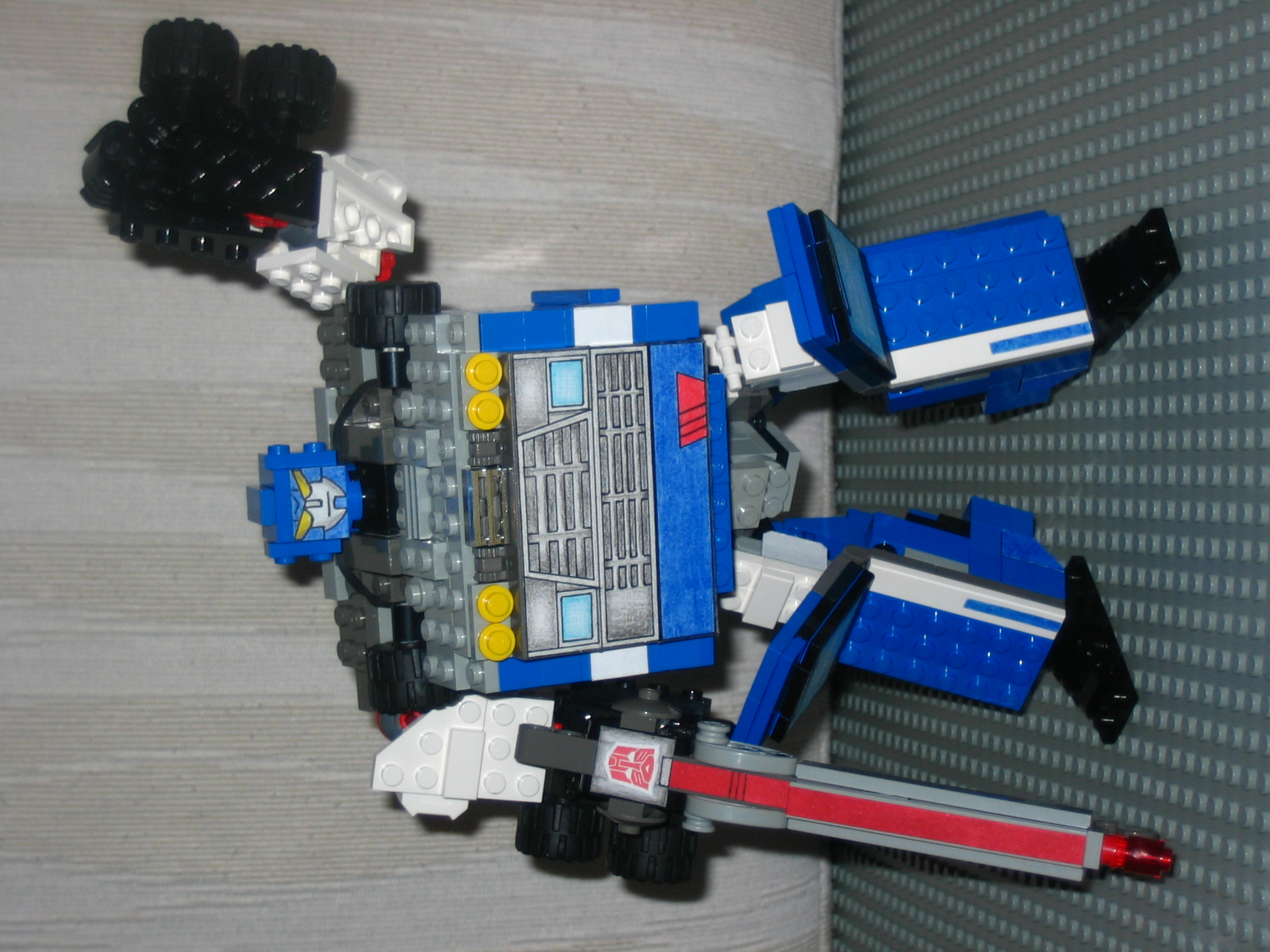 lego_armorhide_022.jpg
