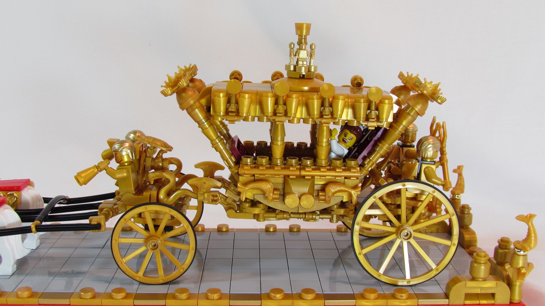 royal_carriage_-_cuusoo_8.jpg