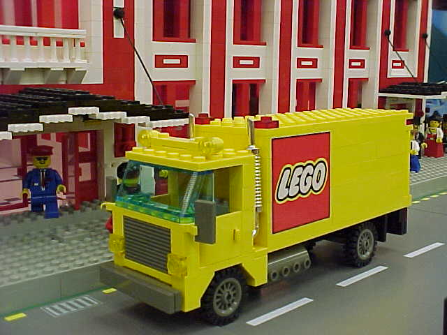 legotruck2.jpg