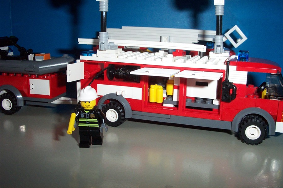 firetruck02g.jpg