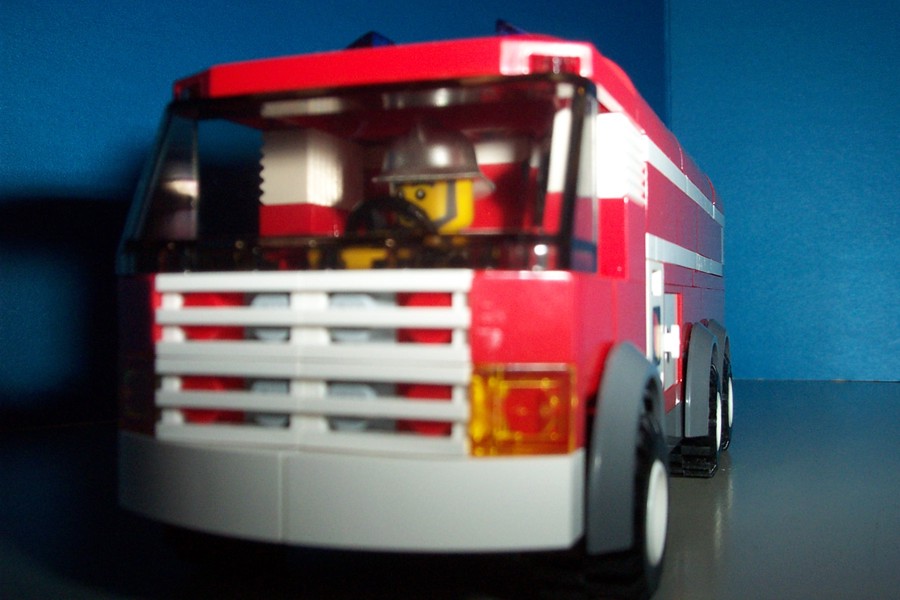 firetruck04b.jpg