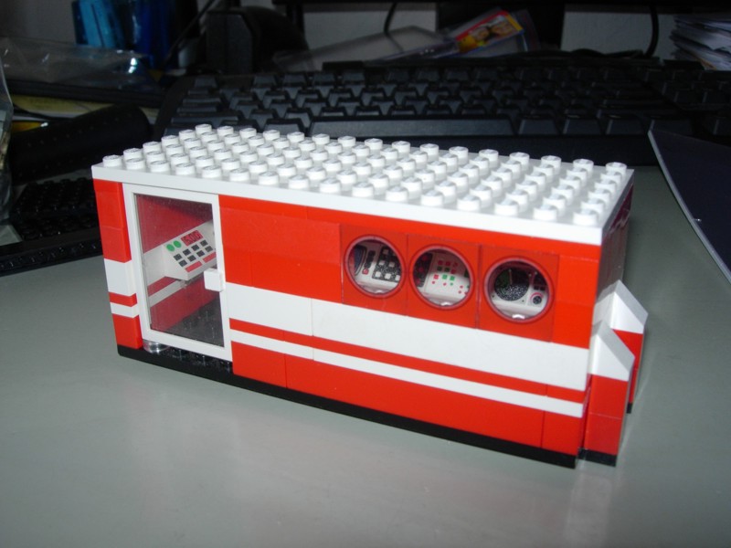 container01a.jpg
