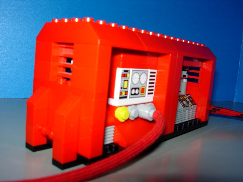 container03f.jpg