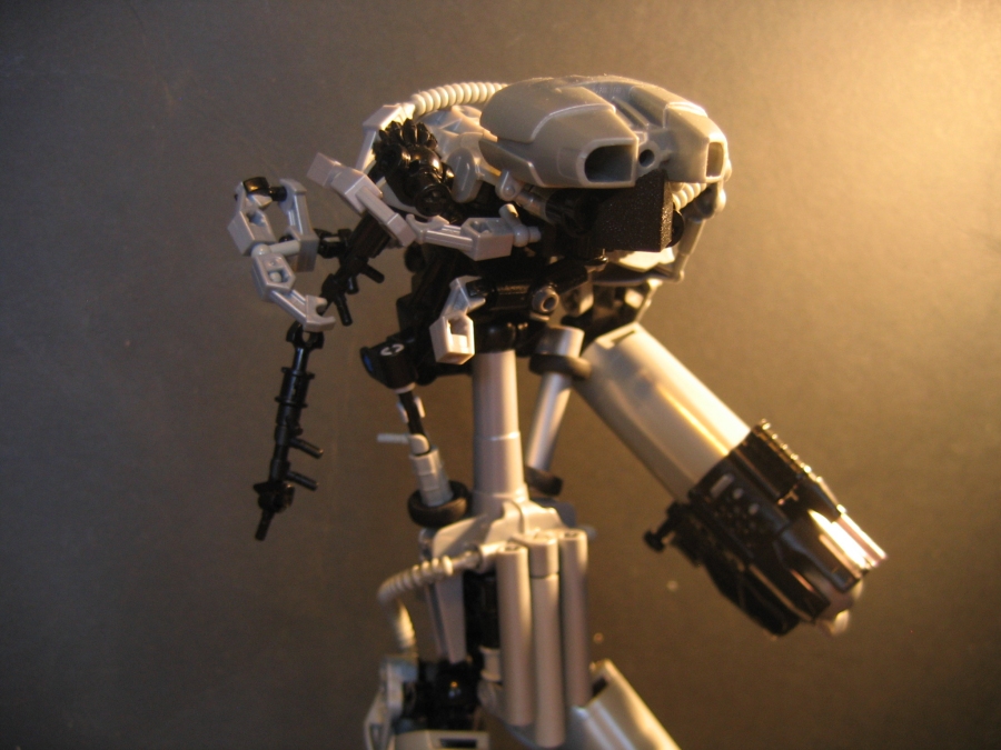 damaged_mecha.jpg