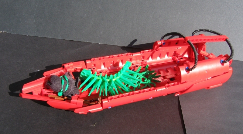 ga_koronan_cargo_ship_002.jpg