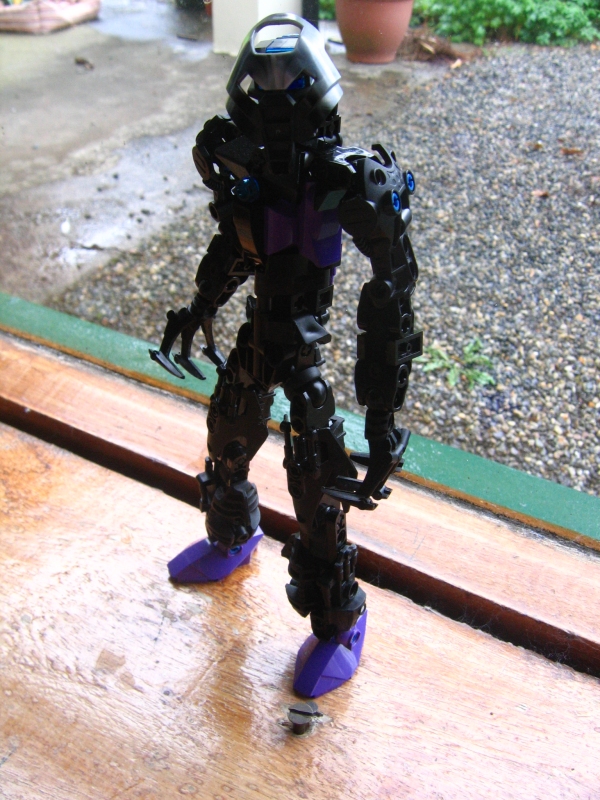 shadow_001.jpg