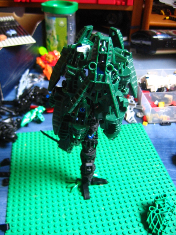 treeguy_001.jpg
