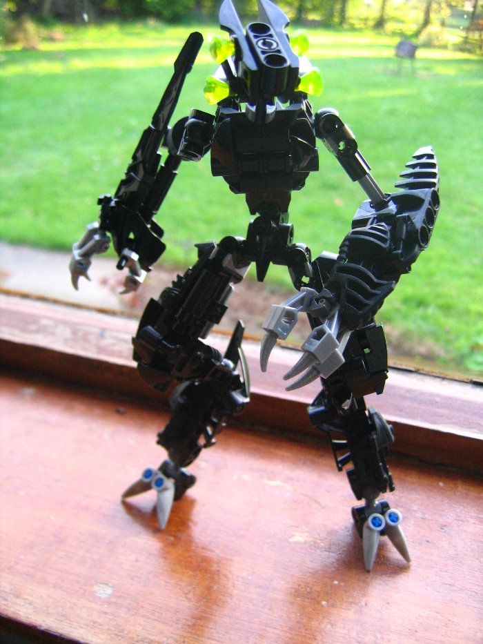 spacepiratetro_001.jpg