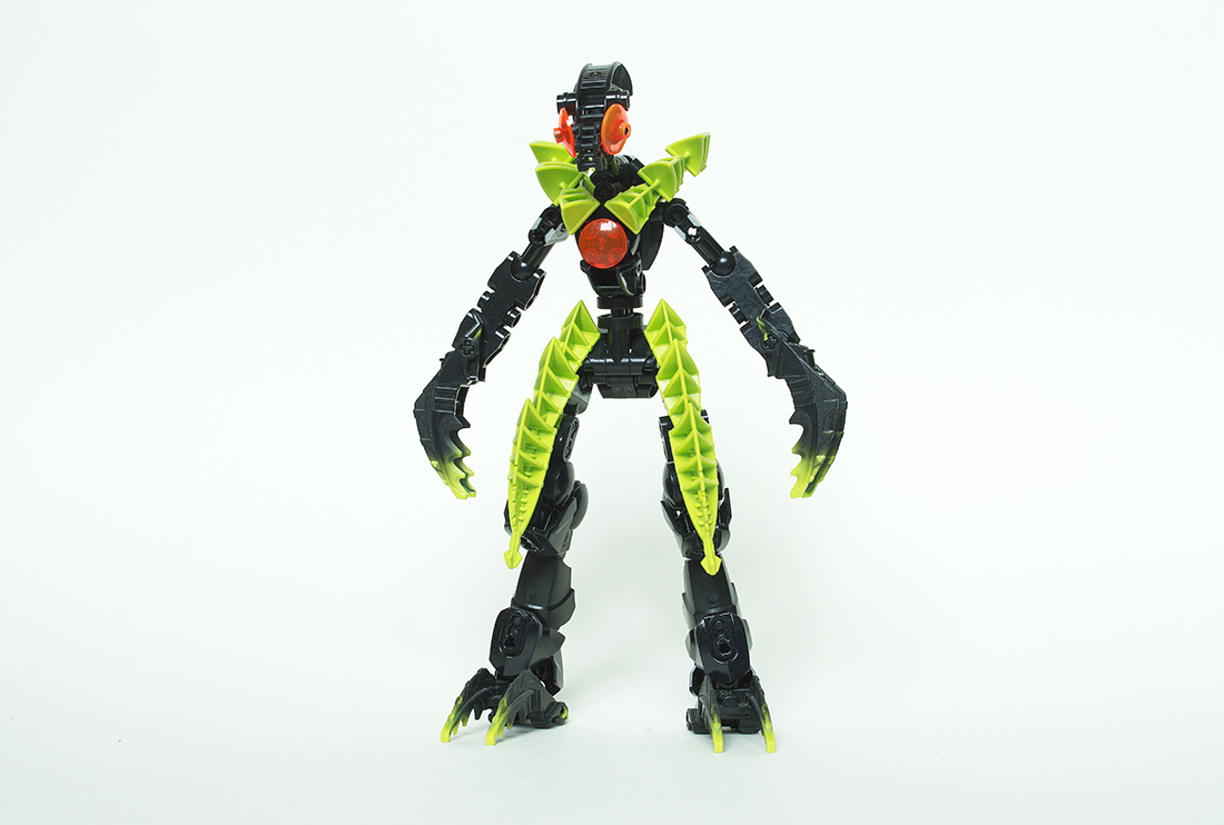 aptera_02.jpg