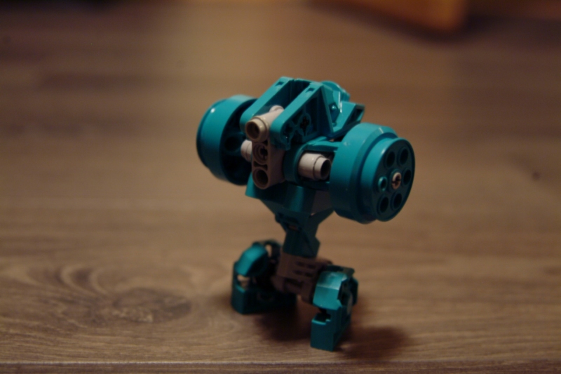 teal_mech_body_concept_01.jpg