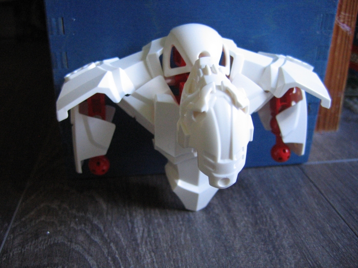 whitemech_004.jpg