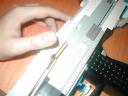 uzi_submachine_gun_reloading_3.jpg