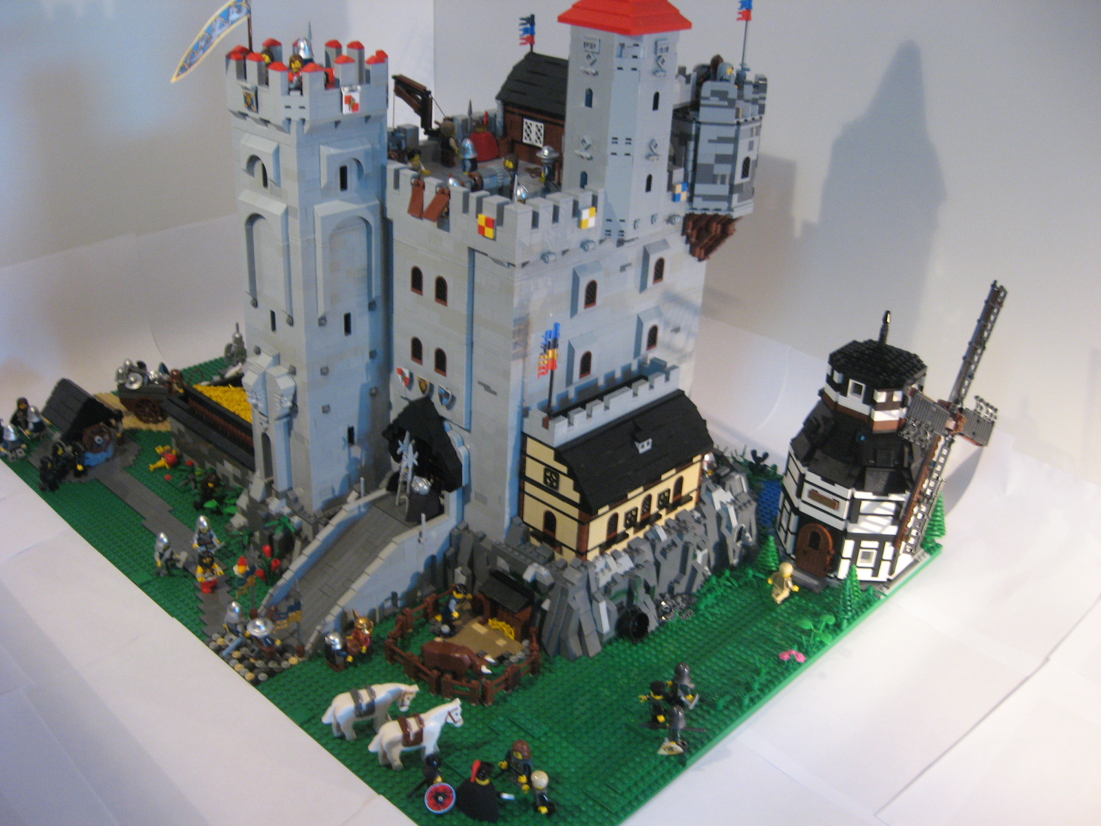 002__castle2.jpg