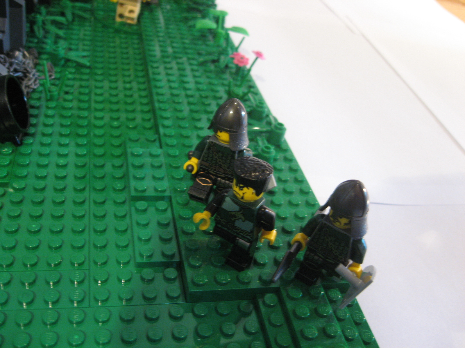 024__count_barg_with_his_guards.jpg