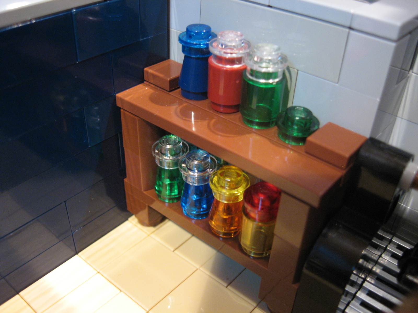 095_kitchen.jpg