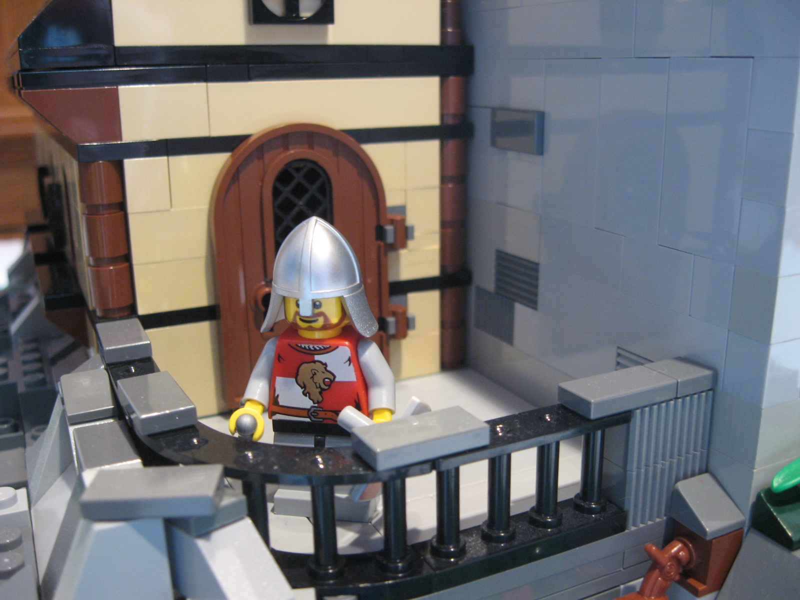 111__balcony.jpg