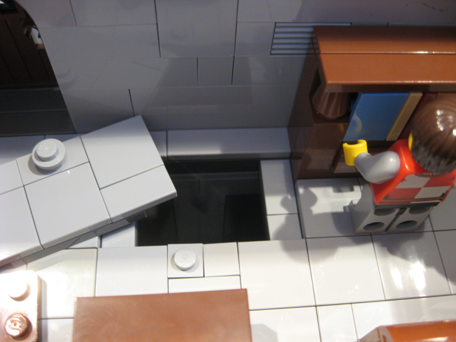 113__secret_entrance.jpg