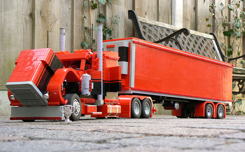 peterbilt_379_reefer_small_-_19.jpg