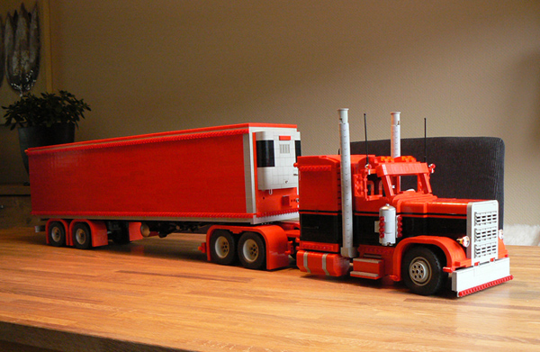 showtruck-100.jpg