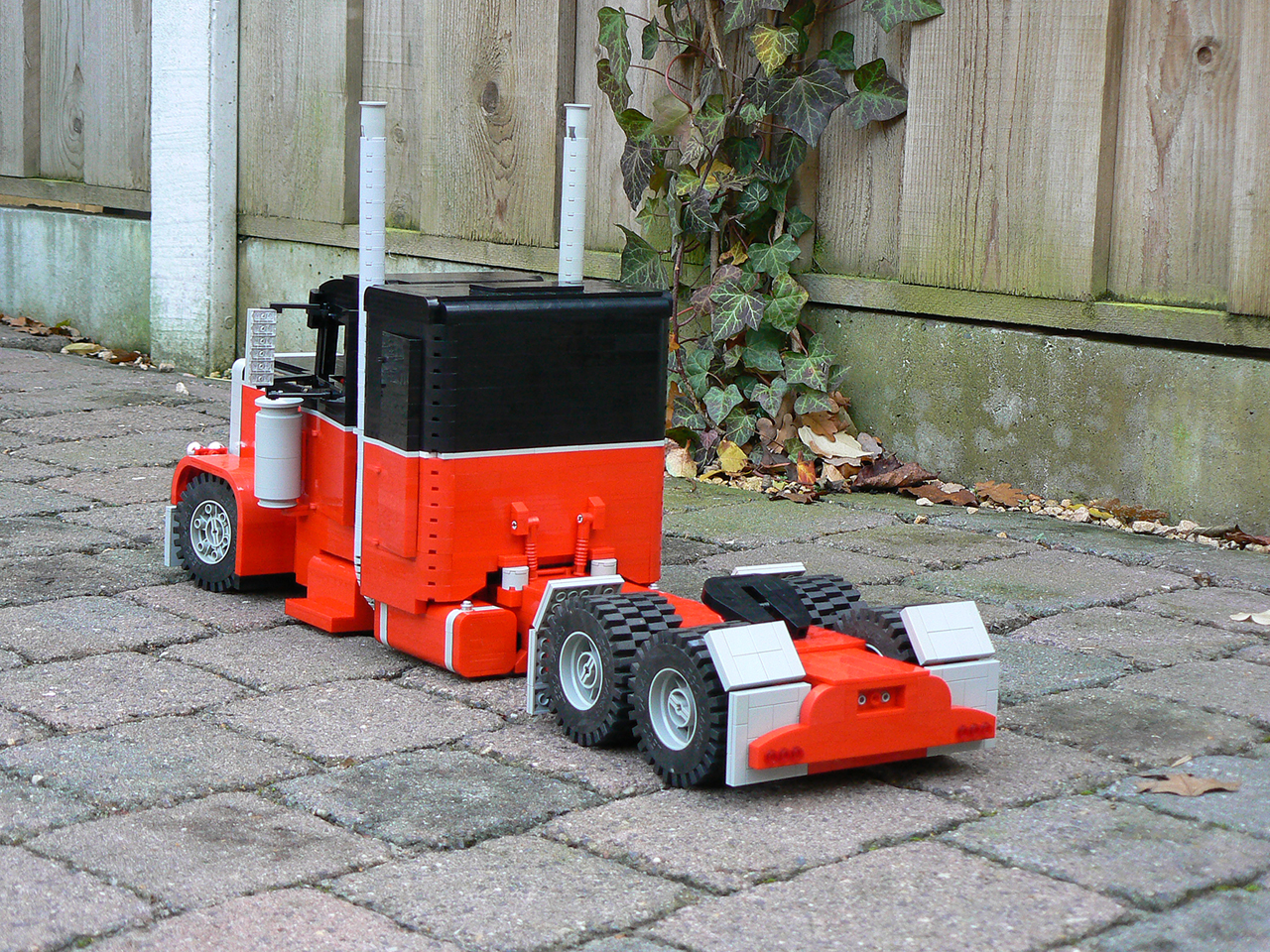 truck03.jpg