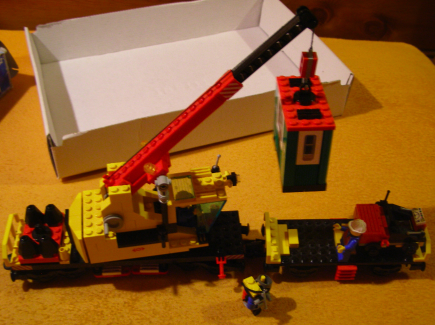 12_craning_the_loo.jpg