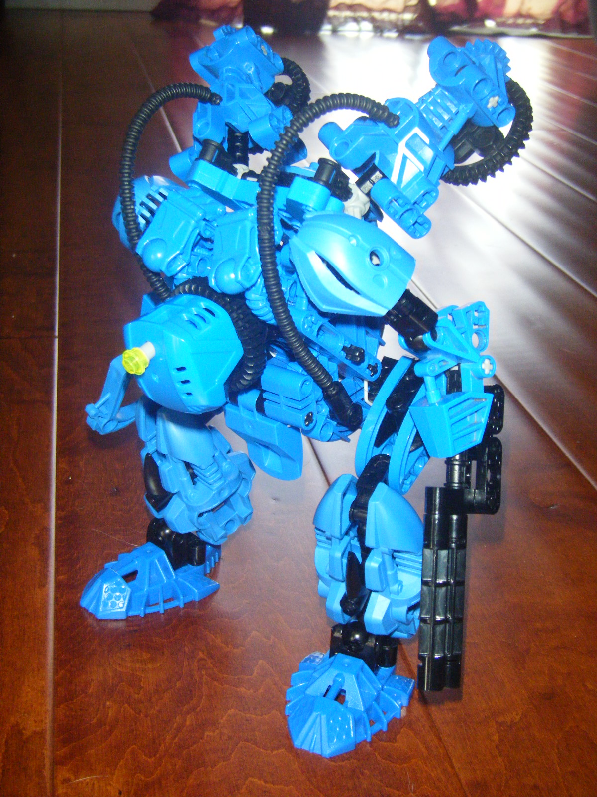 bluemech4.jpg