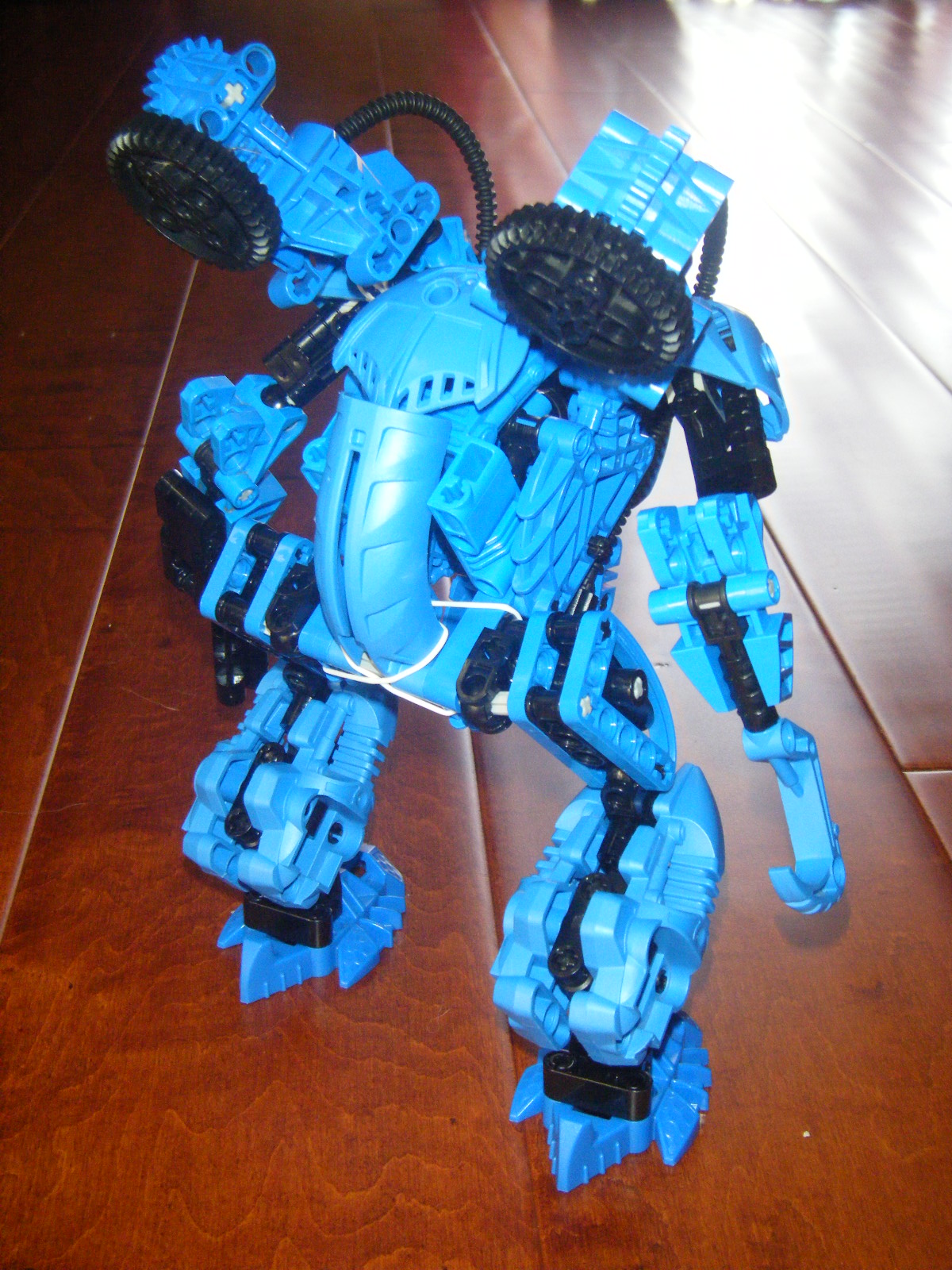 bluemech5.jpg