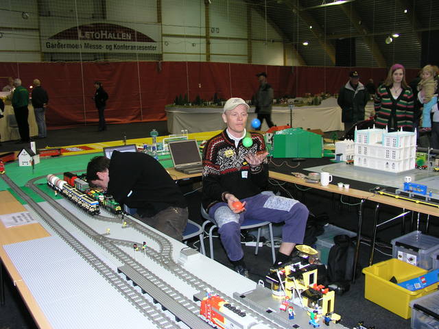ad_mjf06_003.jpg