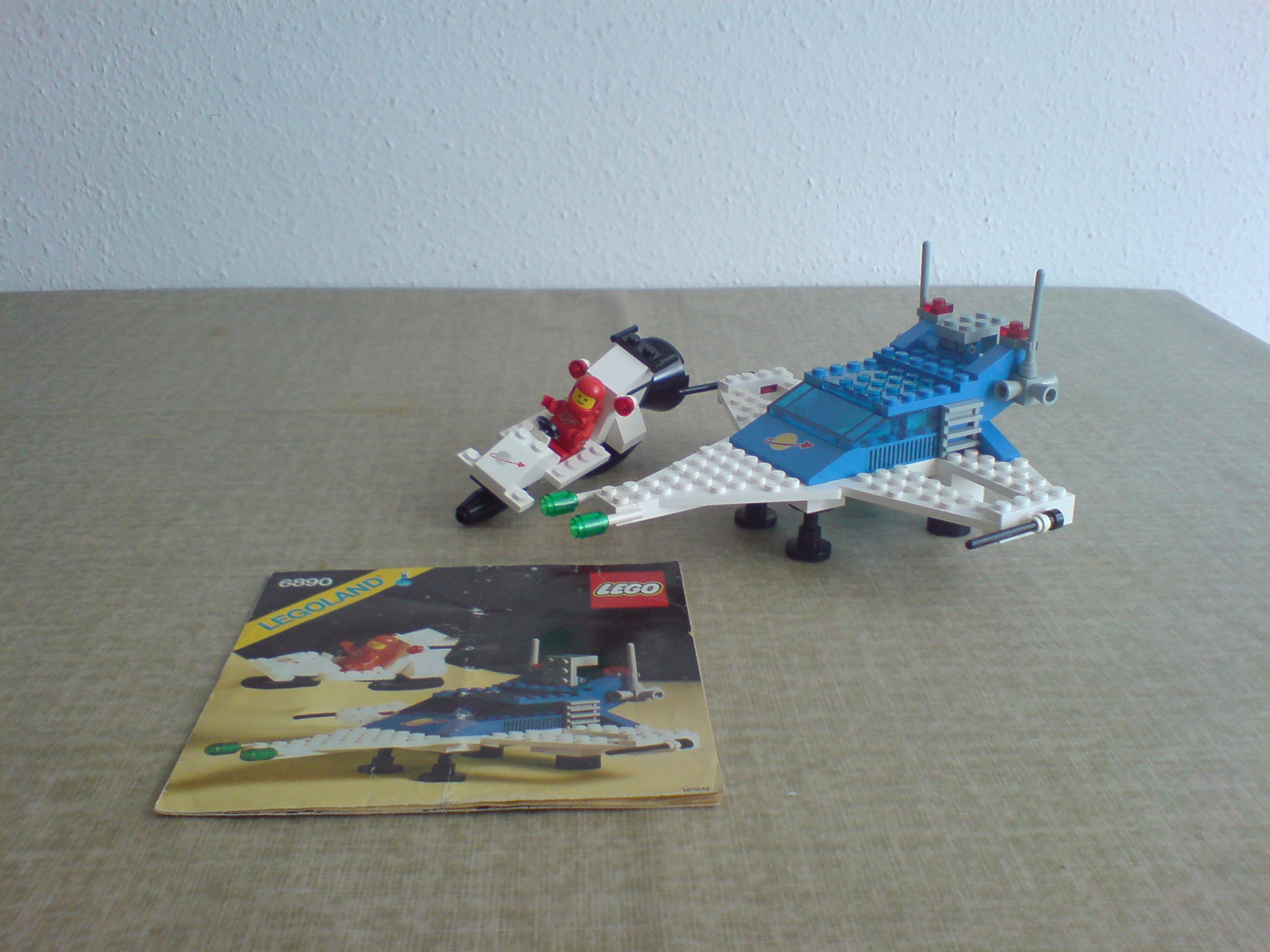 6890.jpg
