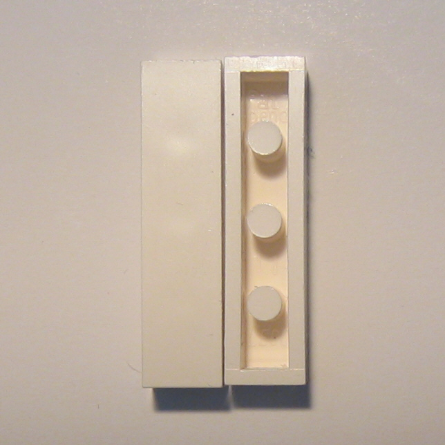 08_lego_pat._pend._und_pins.jpg