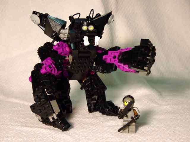 legoillascale.jpg