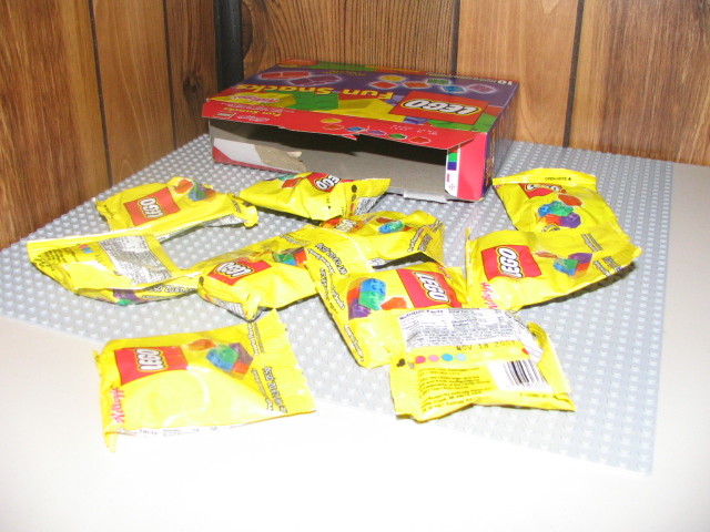 lego-snacks3.jpg