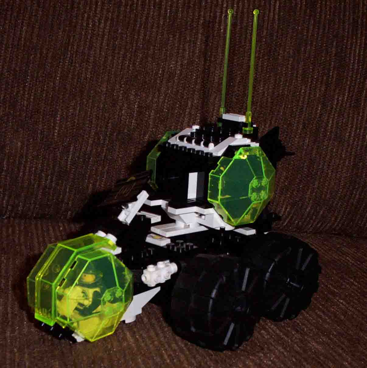 lego1.jpg