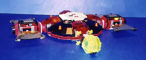 3.ogel-space-station-docked-to-capsule.jpg