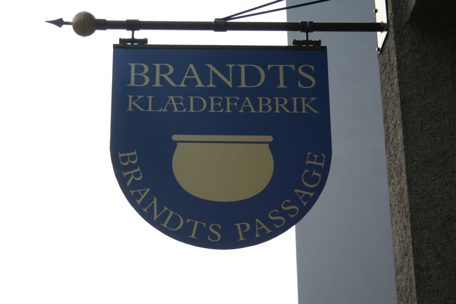14brandtssign.jpg