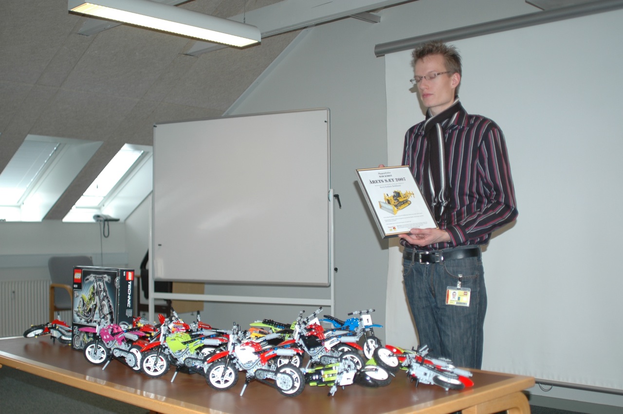 visitingtlc-200870.jpg