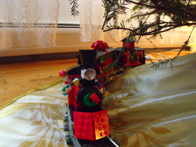001christmas_train.png