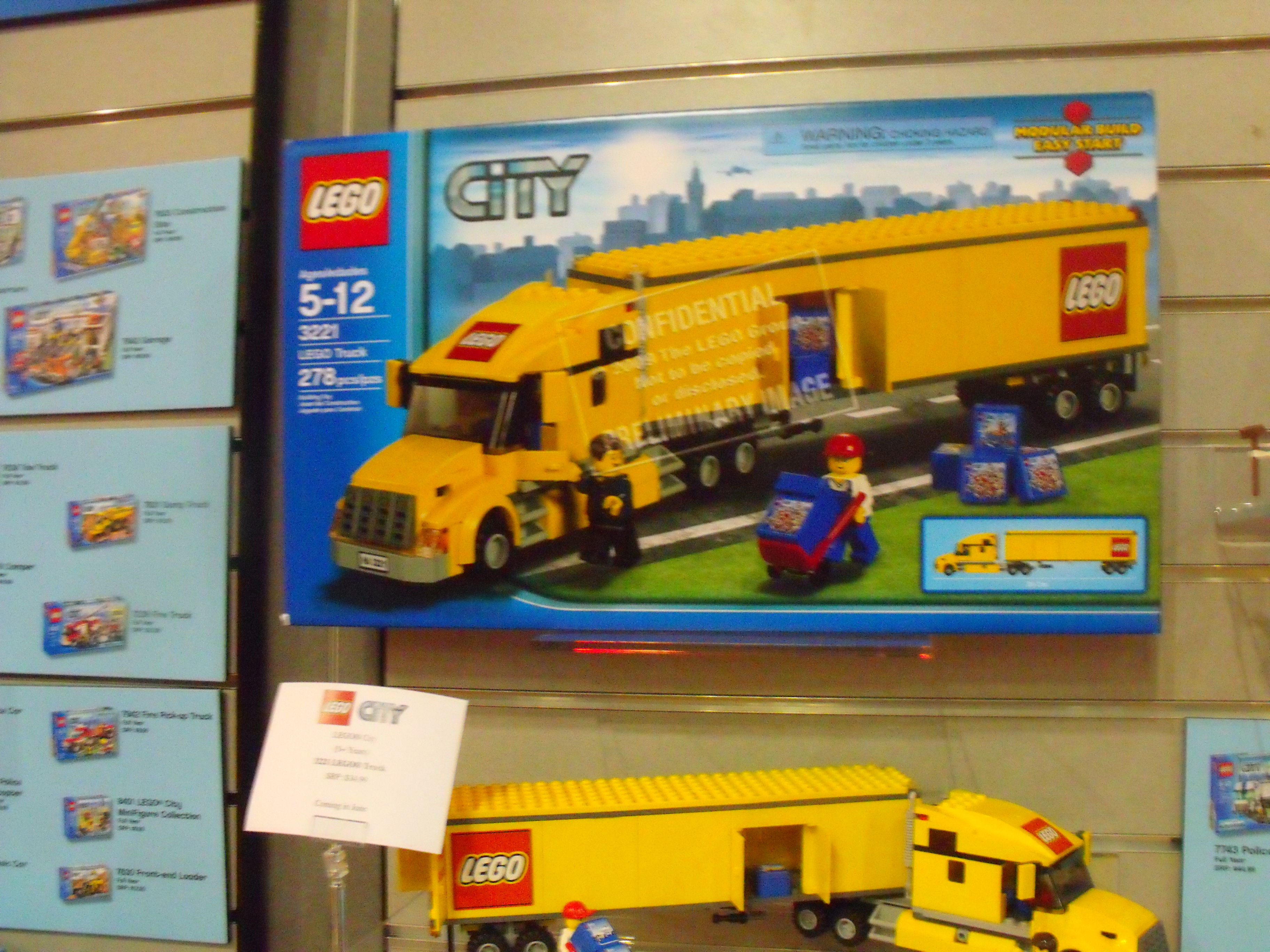 toy_fair_072.jpg