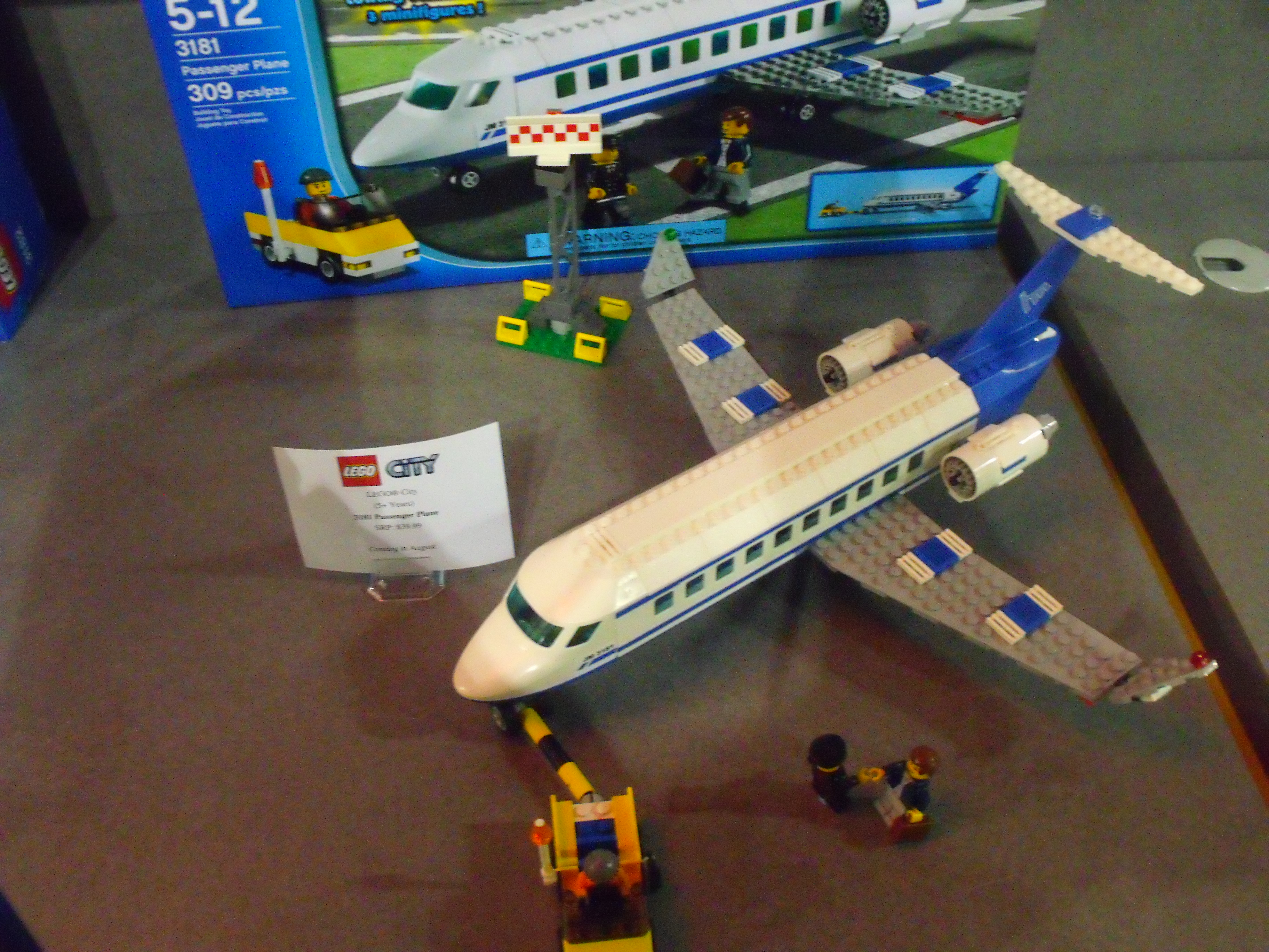 toy_fair_073.jpg