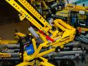 toy_fair_354.jpg