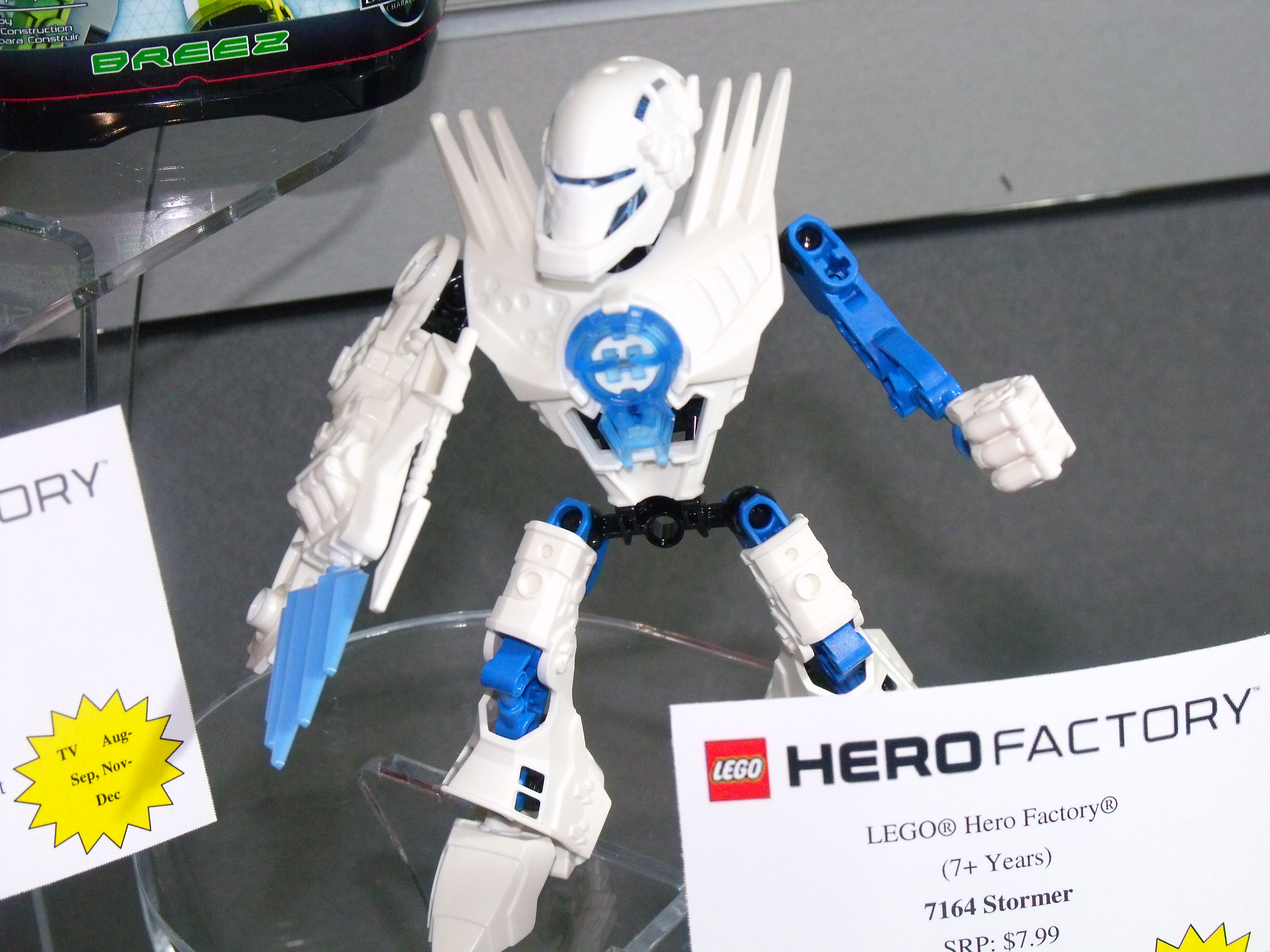 toy_fair_144.jpg